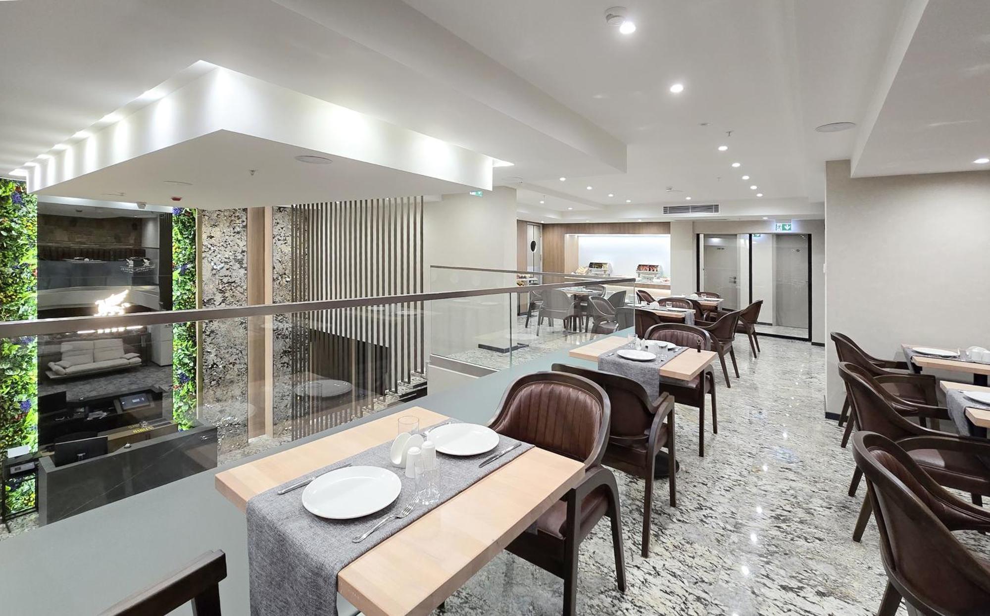 Griffin Hotel Tiflis Dış mekan fotoğraf