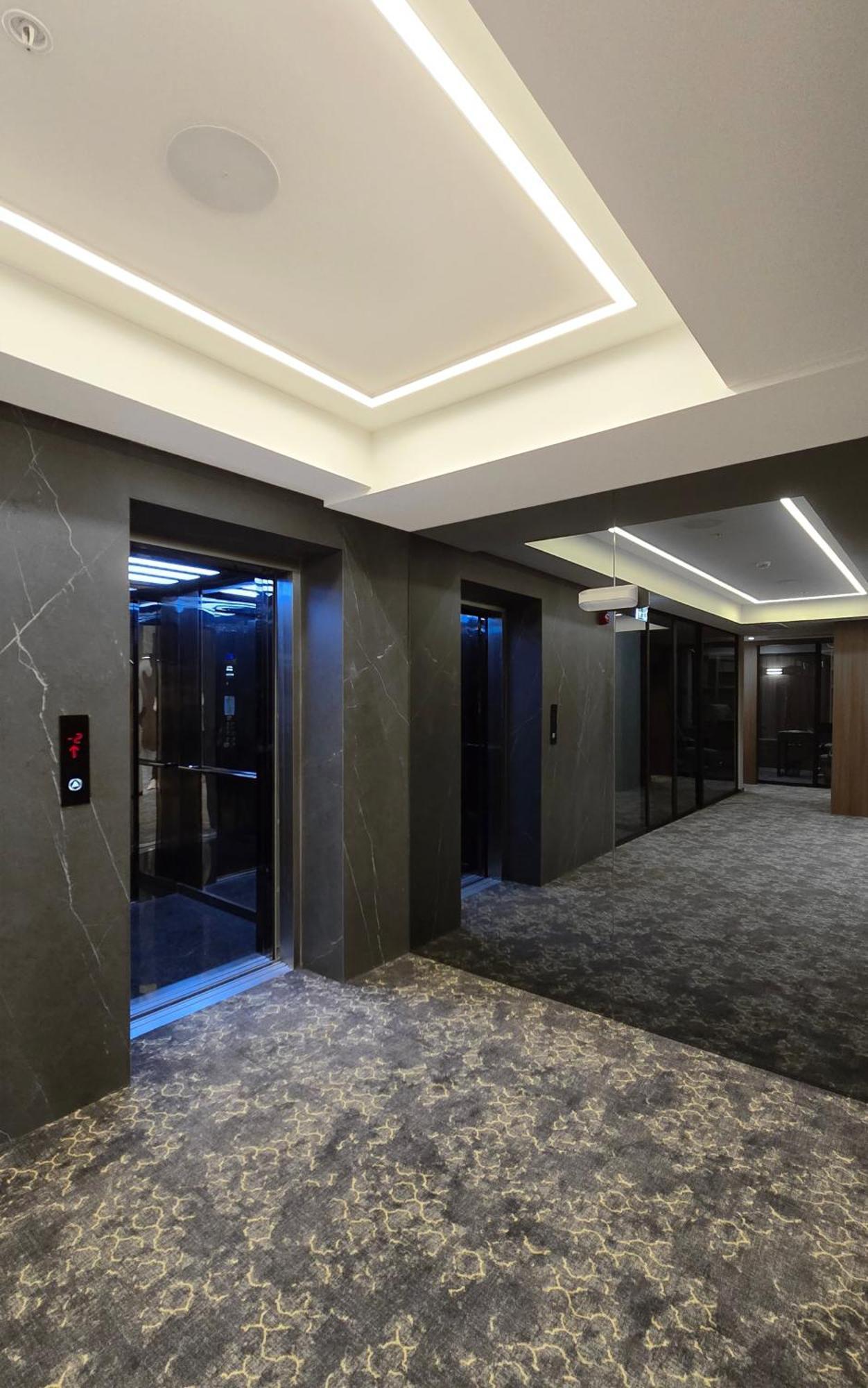 Griffin Hotel Tiflis Dış mekan fotoğraf